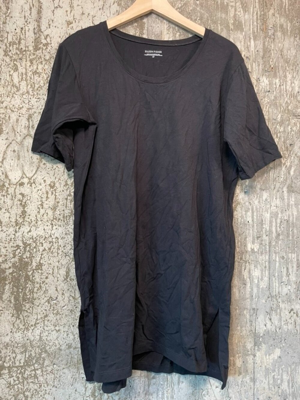 EILEEN FISHER Women's Extra Long Black Short Sleeve Tee Size Small Petite